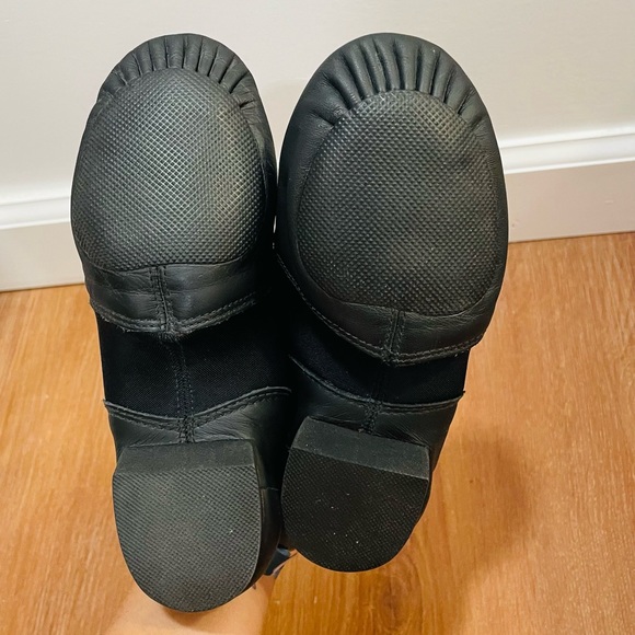 🆕wob Capezio E series slip on jazz shoes, black, Sz 6 - Picture 6 of 11